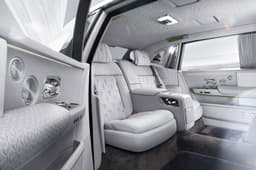 Rolls-Royce Phantom Second Row Seats Rolls-Royce Phantom Second Row Seats